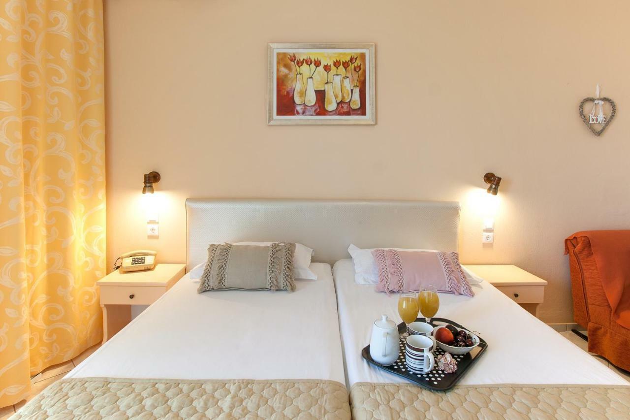 Hotel Rea Megali Ammos  Bagian luar foto