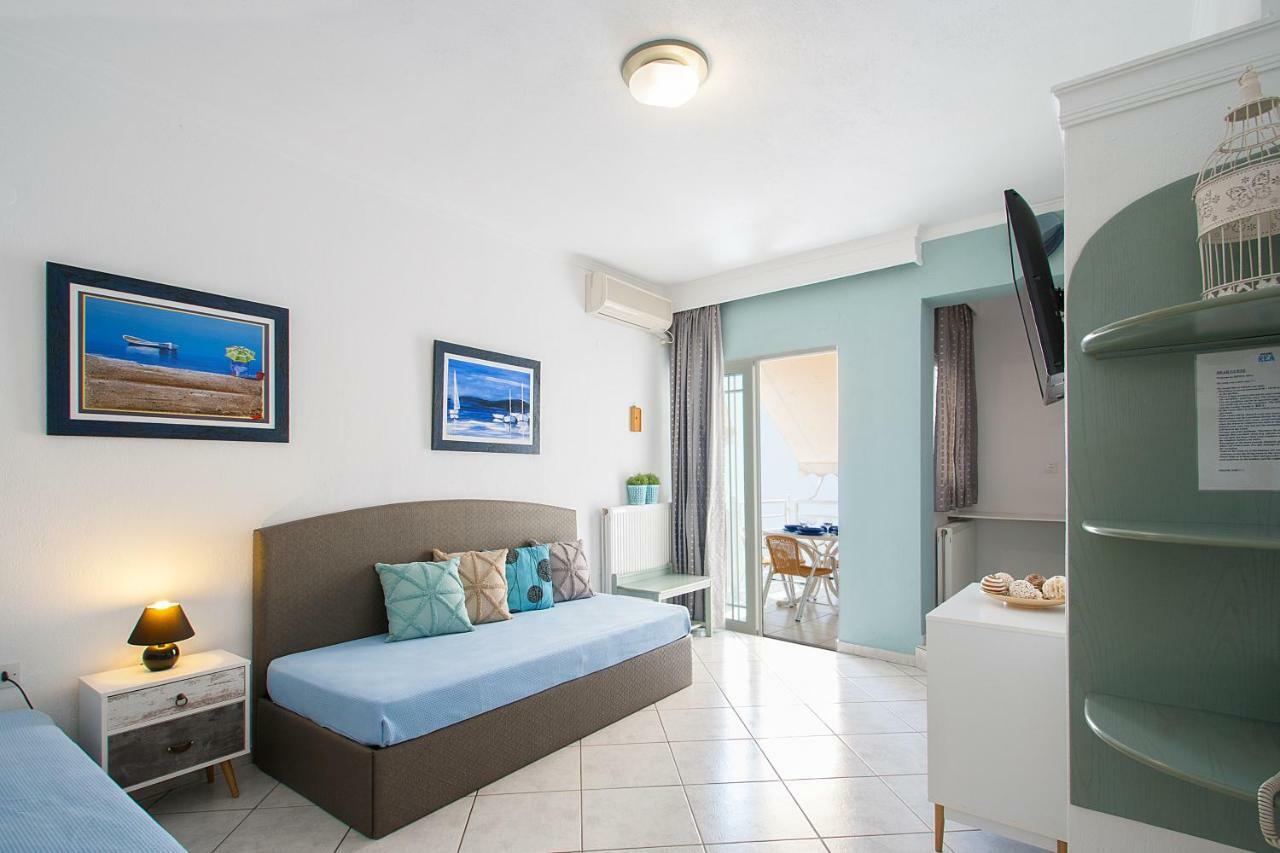 Hotel Rea Megali Ammos  Bagian luar foto