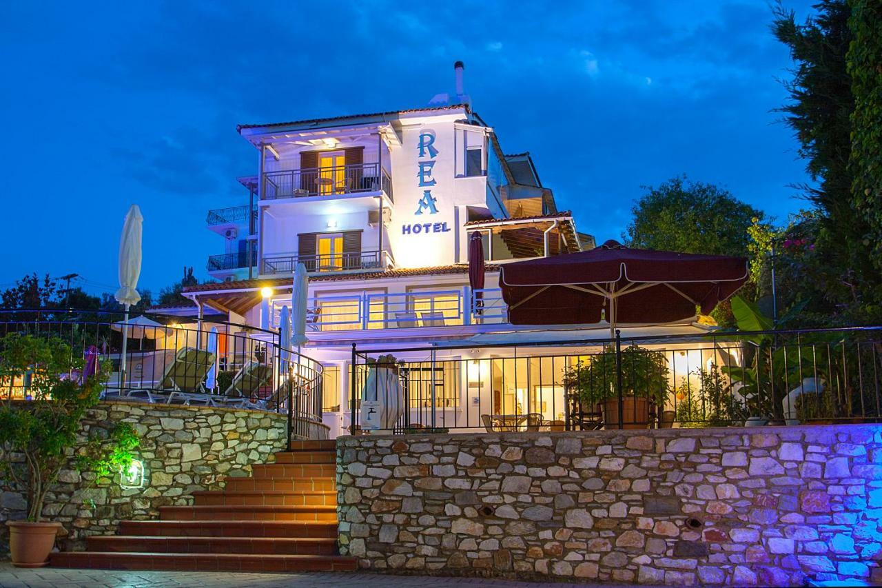 Hotel Rea Megali Ammos  Bagian luar foto
